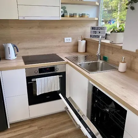 Sunny Oak Estate Apartmán