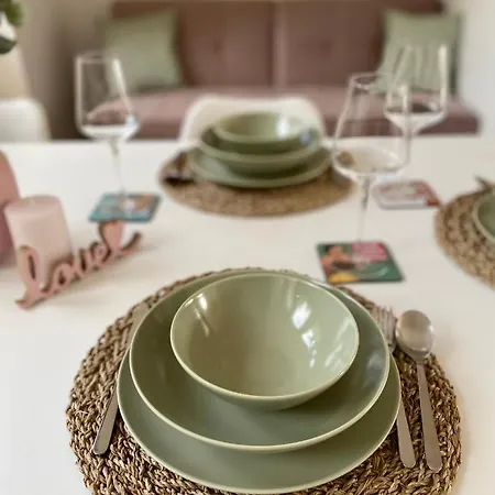 Sunny Oak Estate Apartmán