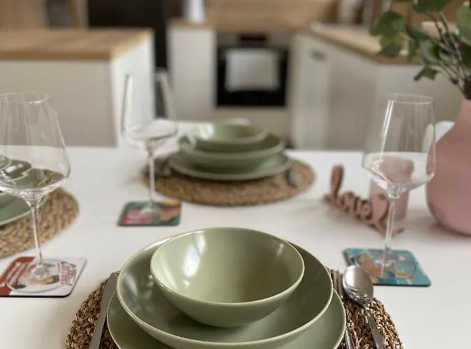 Sunny Oak Estate 公寓