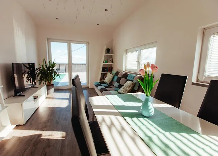 公寓 Sunny Oak Estate *